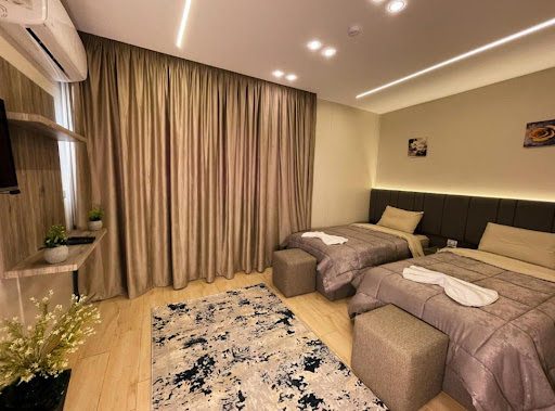 Holy Sheet Plus - Boutique Hotel