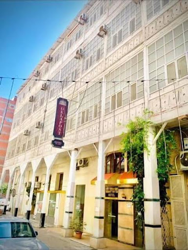De La Poste Hotel