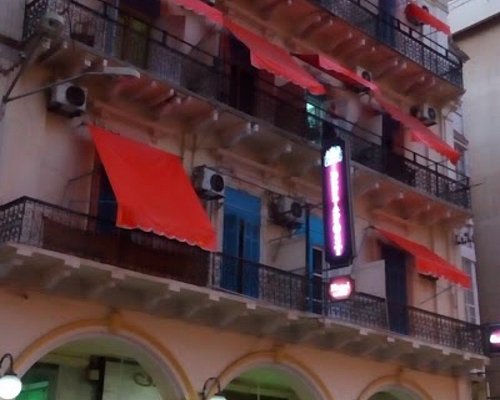 رأي حول De La Poste Hotel 1 رأي حول فندق De La Poste | تقييم شامل للغرف والخدمات والموقع وأسعار الإقامة
